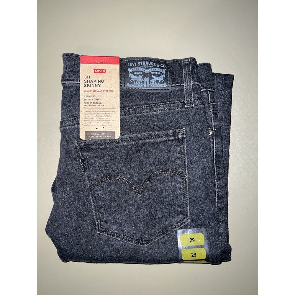 Levi’s 311 Shaping Skinny Mid Rise Black Jeans Women’s 8 Short W29 L30